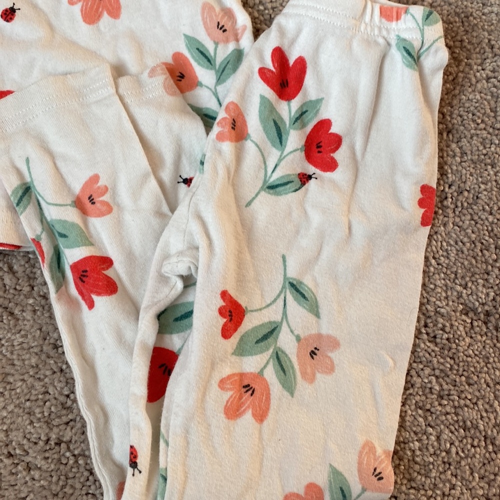 Carter’s girls pajama set size 4 floral - Picture 2 of 4